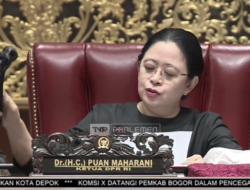 Puan Ketok Palu: DPR Sahkan Revisi UU Desa Jadi UU