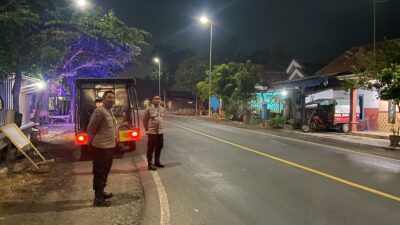 Cegah Kriminalitas di Probolinggo, Polsek Wonoasih Laksanakan Patroli
