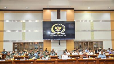 Wamenhan Paparkan Kesiapan Pengiriman Pasukan Perdamaian ke Gaza