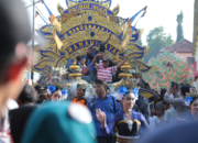 Sambut 1 Muharram, Warga Mangunharjo Probolinggo Adakan Acara Belah Jimat