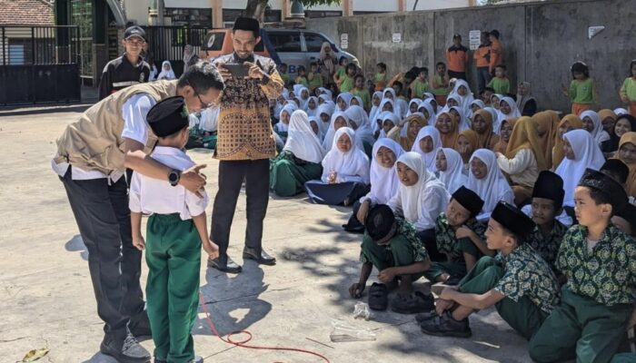 BPBD Sosialisasi Tanggap Bencana Gempa Untuk Siswa di Probolinggo