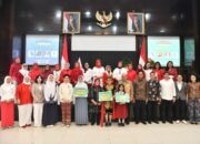 DWP Setkab Serahkan Beasiswa Pendidikan bagi 64 Siswa
