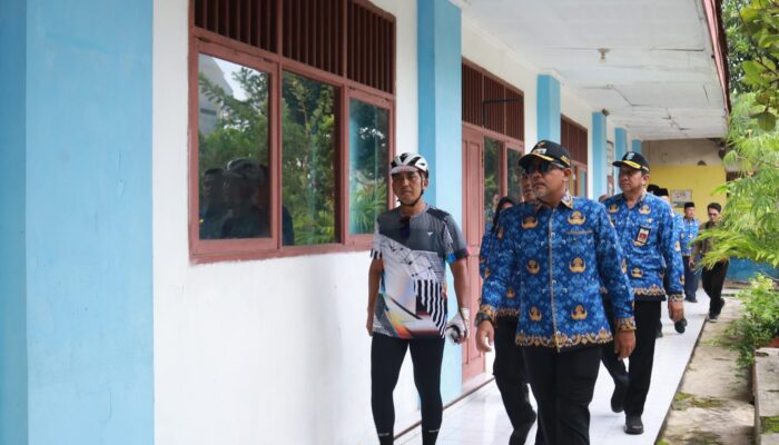 Bupati Probolinggo Tinjau Kesiapan Sekolah Rakyat untuk Pendidikan Gratis
