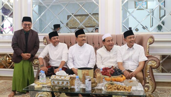 Silaturahmi Lebaran, Mensos dan Bupati Probolinggo Matangkan Sekolah Rakyat