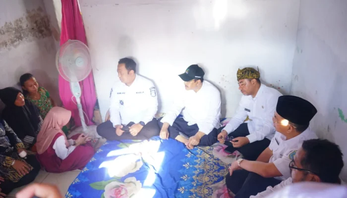 Mensos Gus Ipul Kunjungi Calon Siswa Sekolah Rakyat di Probolinggo