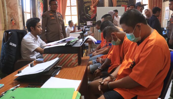 Gercep! Polres Probolinggo Kota Tangkap Lima Pelaku Pengrusakan di Kafe Ant