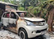 Mobil Kesayangan Milik Warga Probolinggo Hangus Terbakar, Kerugian Capai Ratusan Juta
