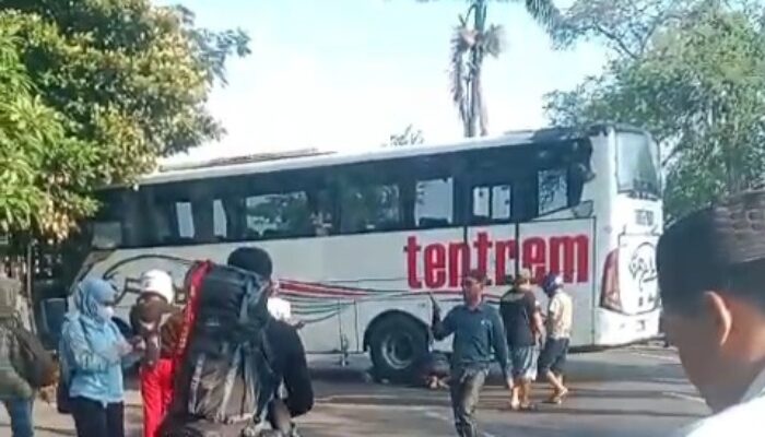 Kecelakaan di Pantura Probolinggo, Penumpang Bentor Tewas di Tempat