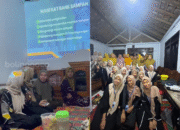 Mahasiswa KKN UINSA Kenalkan Bank Sampah Lewat Kegiatan Sarwe’en di Gading Probolinggo