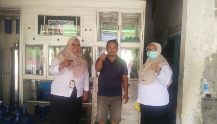 Jaga Kesehatan Warga, Dinkes Probolinggo Gelar Pengawasan Depot Air Minum