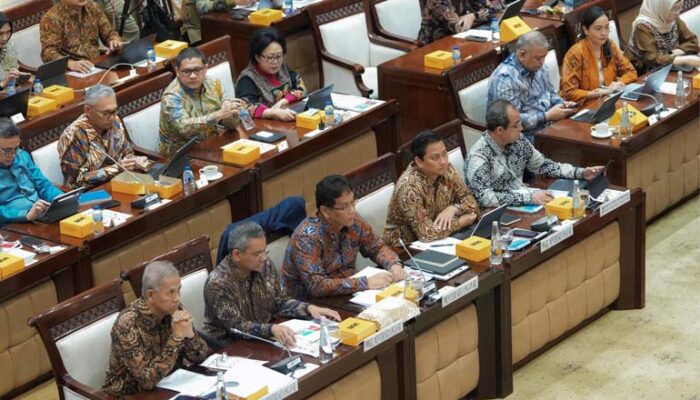 Purbaya Ajukan Anggaran Rp52 Triliun Untuk Kemenkeu di Rapat Perdana Bersama DPR