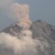 Gunung Semeru Erupsi Lagi, Kolom Abu Capai 1 Kilometer