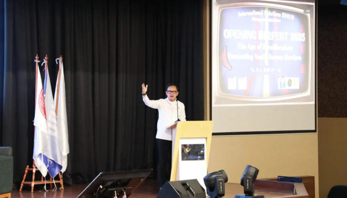 Wamendagri Dorong Mahasiswa Siapkan Diri Hadapi Perubahan Global