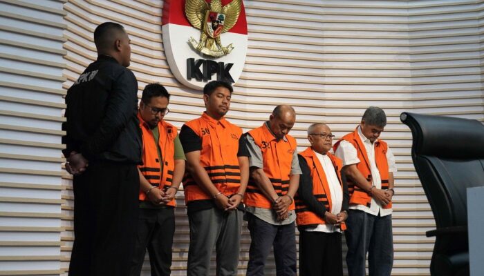 KPK Tahan 5 Kontraktor Terkait Kasus Korupsi Dana PEN dan Proyek di Situbondo