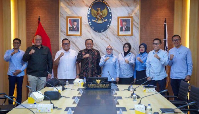 Wabup Probolinggo Bahas Penguatan Koperasi Desa Merah Putih Bersama Wamen Koperasi RI