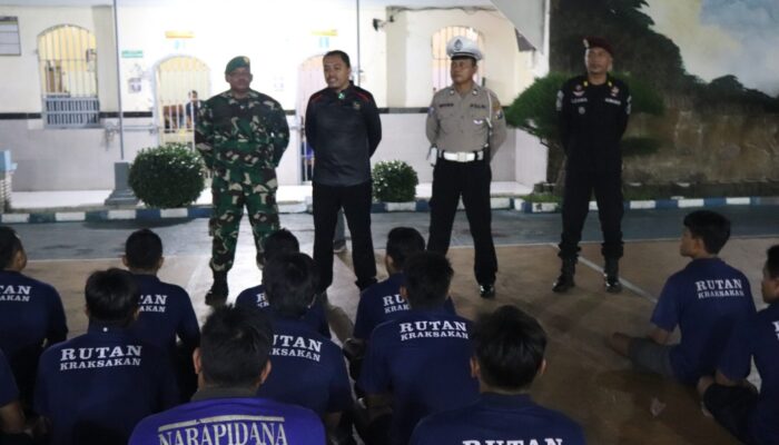 Perketat Pengamanan, Rutan Kraksaan Lakukan Razia dan Tes Urine Narapidana