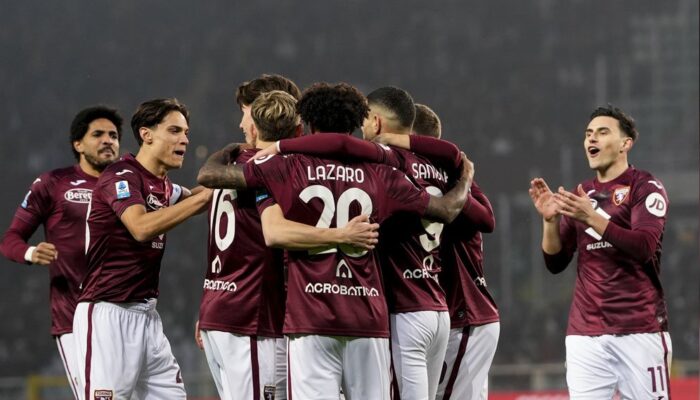 Comeback Dramatis, AC Milan Kembali Duduki Puncak Klasemen Serie A