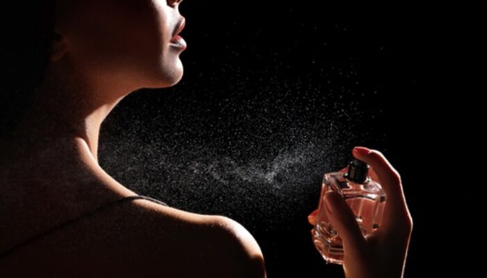Aroma Lembut dan Elegan, Ini 5 Parfum Wanita Non-Alkohol yang Tahan Lama