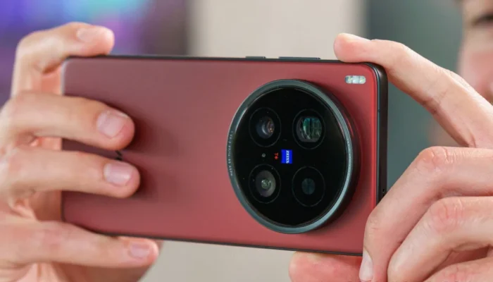 Vivo X300 Ultra Resmi Go Global, Usung Kamera 200MP dan Baterai Jumbo