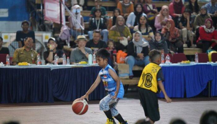 Ratusan Atlet Cilik Ramaikan Kejuaraan Basket Bee Jay Cup Season 2 di Probolinggo