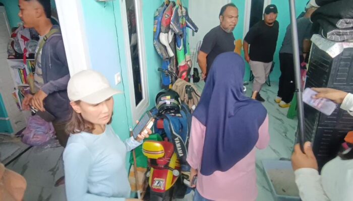 Duh! Turis Thailand Kehilangan Tujuh Koper Saat Liburan di Bromo, Bupati Prihatin