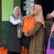 Perempuan Nahdliyin Salurkan Bantuan dari Wamenperin untuk Korban Banjir Sumberasih