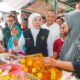 Jelang Ramadan, Gubernur Jatim Sidak Harga dan Stok Bapok di Pasar Dukuh Kupang