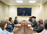 Menlu Tegaskan Peran Aktif Indonesia dalam Misi Perdamaian Palestina