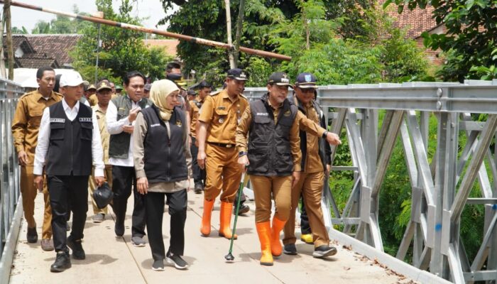 Gubernur Jatim Tinjau Banjir Probolinggo, Infrastruktur Segera Diperbaiki