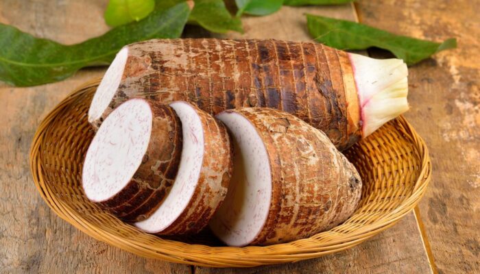 Jangan Remehkan Talas! Ini 9 Manfaatnya untuk Jantung, Gula Darah, hingga Diet