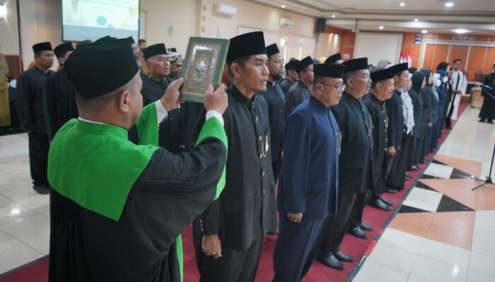 Perkuat Kinerja Pemerintahan, 67 Pejabat Pemkot Probolinggo Resmi Dilantik