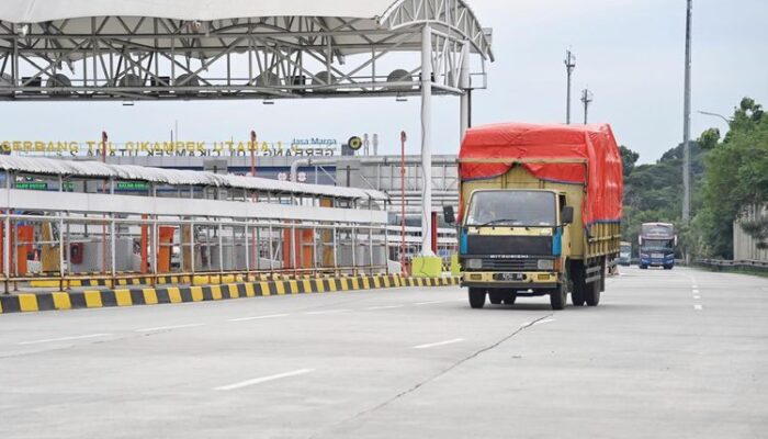 Jelang Mudik Lebaran, Pemerintah Terapkan Pembatasan Truk di Sejumlah Ruas Jalan