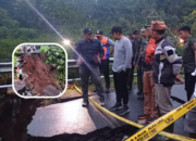 Akses Madakaripura Lumpuh, Pemkab Probolinggo Siapkan Jembatan Sementara