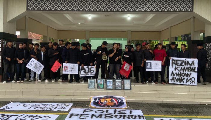 Aliansi BEM Probolinggo Raya Gelar Aksi Solidaritas, Soroti Dugaan Represivitas Aparat