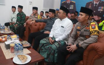 Bupati Probolinggo Tinjau Pos Pam Lebaran, Pastikan Jalur Mudik Aman dan Lancar