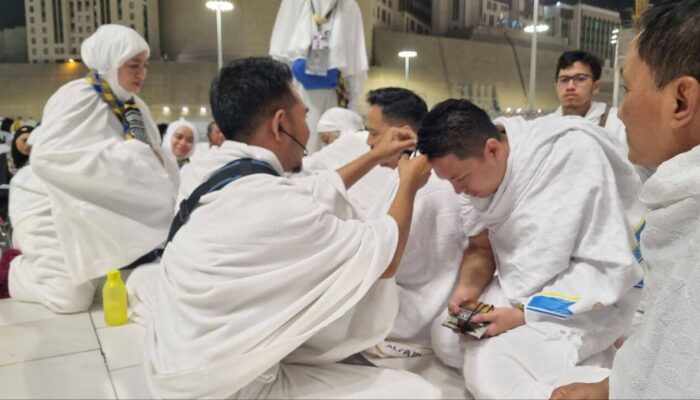 Mengapa Jamaah Harus Mencukur Rambut Setelah Umrah dan Haji? Ini Penjelasannya
