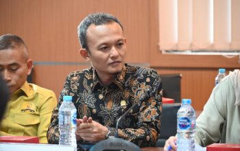 Harga Plastik Meroket, Anggota DPR Desak Pemerintah Selamatkan Pelaku UMKM