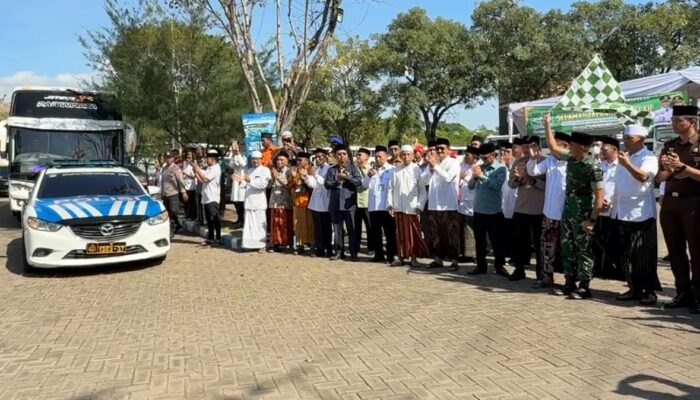 Wabup Fahmi Lepas Keberangkatan 752 CJH Probolinggo