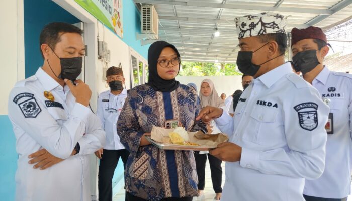 Sidak MBG di Besuk, Satgas Temukan Porsi Kurang dan Menu Tak Sesuai