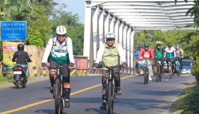 Sekda Ugas Pimpin Bike to Work, ASN Diajak Dukung Gerakan Hemat BBM