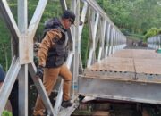 Monev Jembatan Ambruk di Akses Madakaripura, Bupati Pastikan Segera Pulih