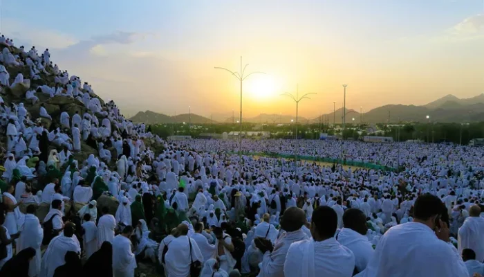 Bolehkah Jemaah Haji Berpuasa Arafah? Ini Penjelasan Ulama dan Hadits Nabi