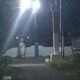 Viral! Pocong Jadi-Jadian Hebohkan Probolinggo, Pelaku Bawa Sajam