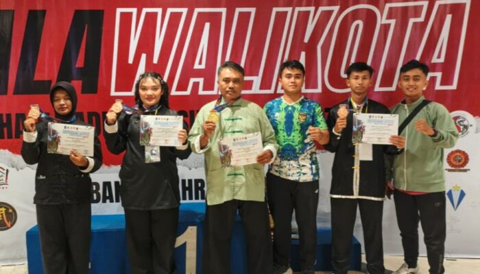 Atlet Wushu Probolinggo Panen Medali di Kejurnas Wushu Piala Wali Kota Surabaya