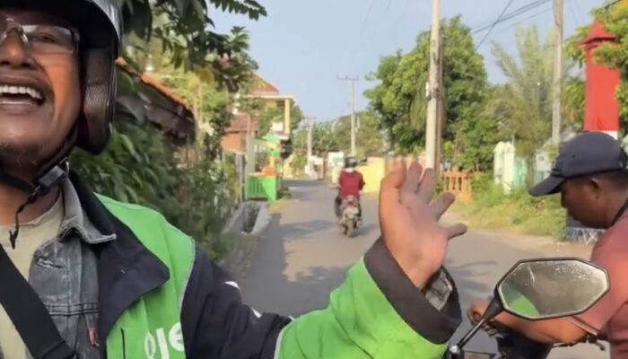 Kecewa! Turis China dan Driver Ojol Diintimidasi Oknum Ojek Pangkalan di Probolinggo