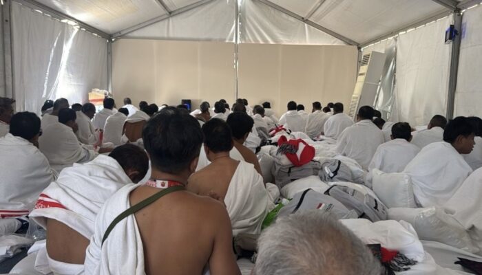 Puncak Ibadah Haji, Jamaah Probolinggo Fokus Dzikir dan Doa di Arafah