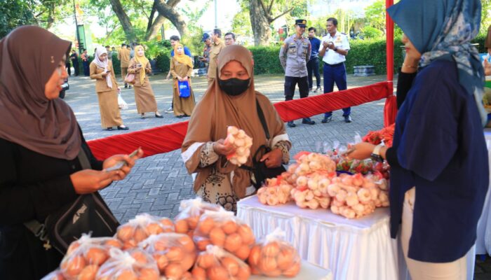 Jelang Idul Adha, Pemkot Probolinggo Hadirkan Sembako Murah dan Produk UMKM Lokal