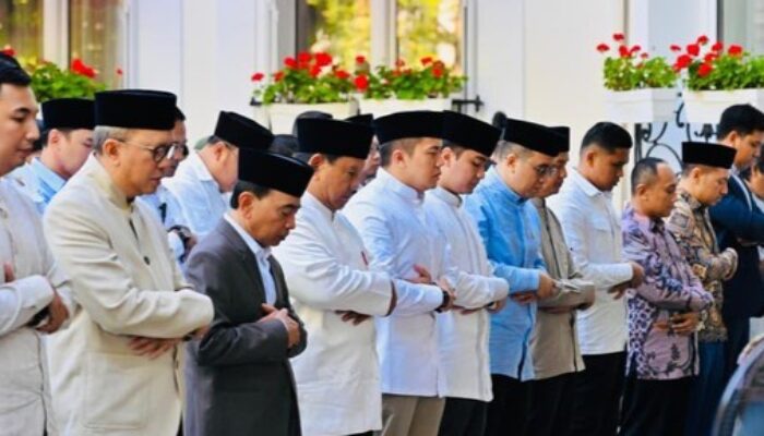 Iduladha di Negeri Rantau, Prabowo Jalin Keakraban dengan WNI di Paris