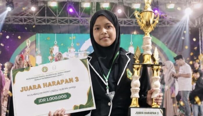 Nayla Najdatal Izza Harumkan MI Wali Songo 1 di Ajang Internasional MHQ