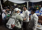 Jamaah Haji Asal Probolinggo Kembali ke Tanah Air, Disambut Hangat di Miniatur Ka’bah